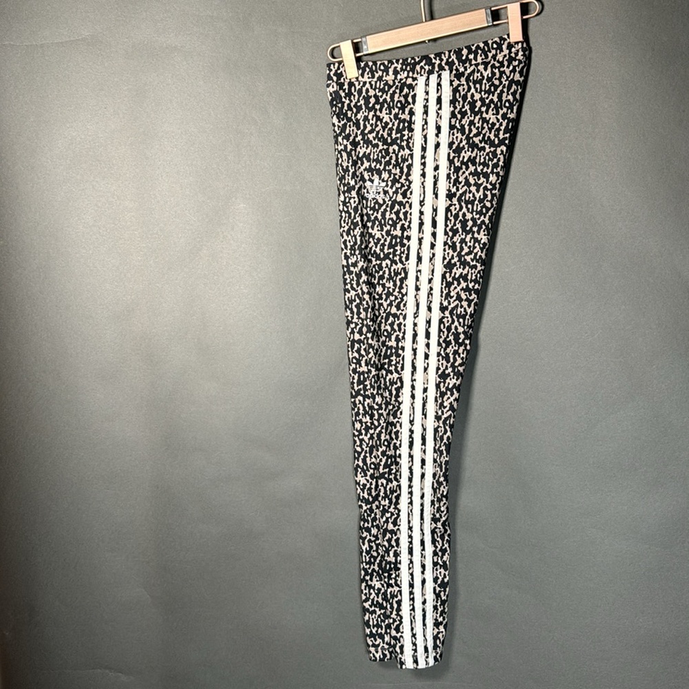 Adidas women’s tights. Black/tan camo. Size XXS.